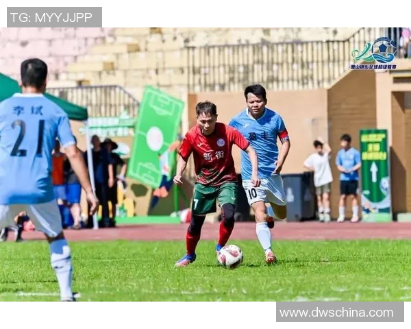 广州足球队耐力变革引发热议球迷期待新赛季表现大提升