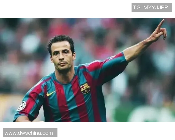 历届足球明星的风采与魅力回顾展现帅气与才华的完美结合