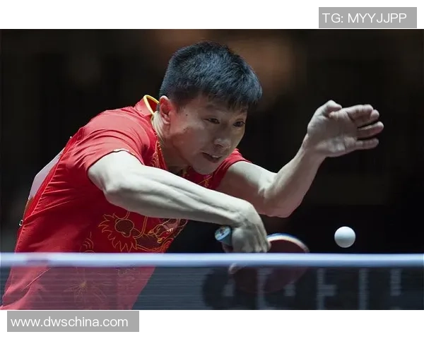 成熟魅力男足球明星展现霸气风范的完美瞬间